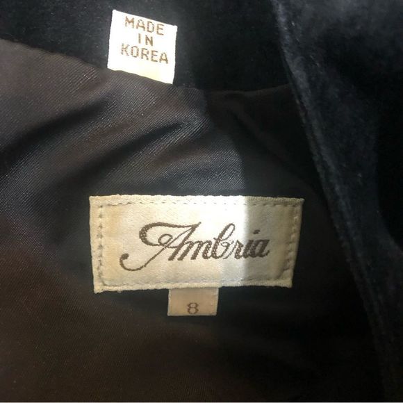 Elegant Black Long Sleeve Dress - Picture 10 of 13